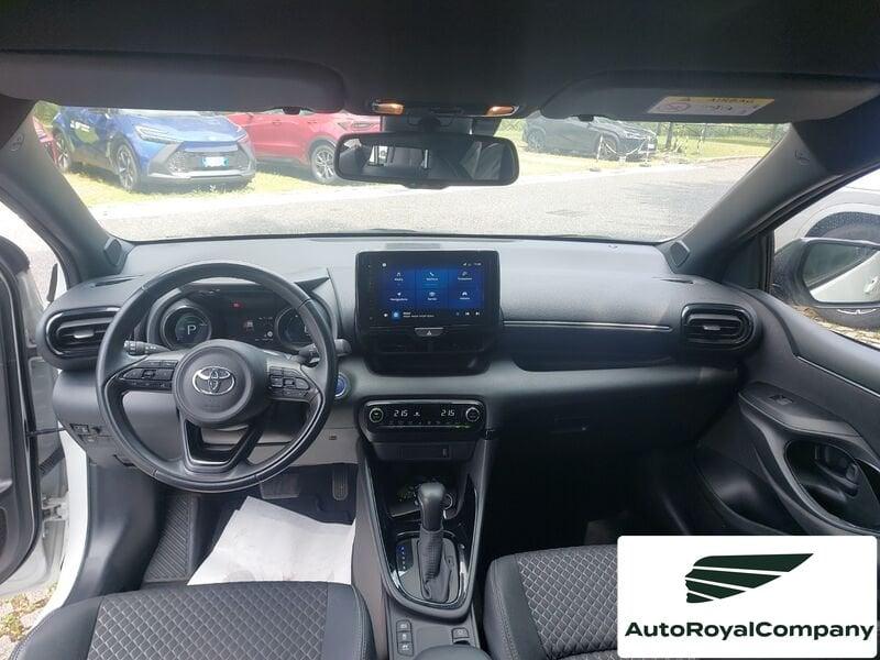 Toyota Yaris Hybrid Style MY22