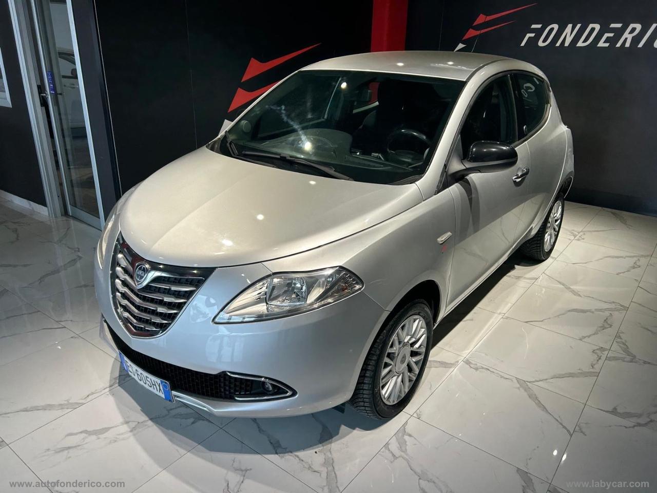 LANCIA Ypsilon 0.9 T.Air 85CV METANO 5p. Gold