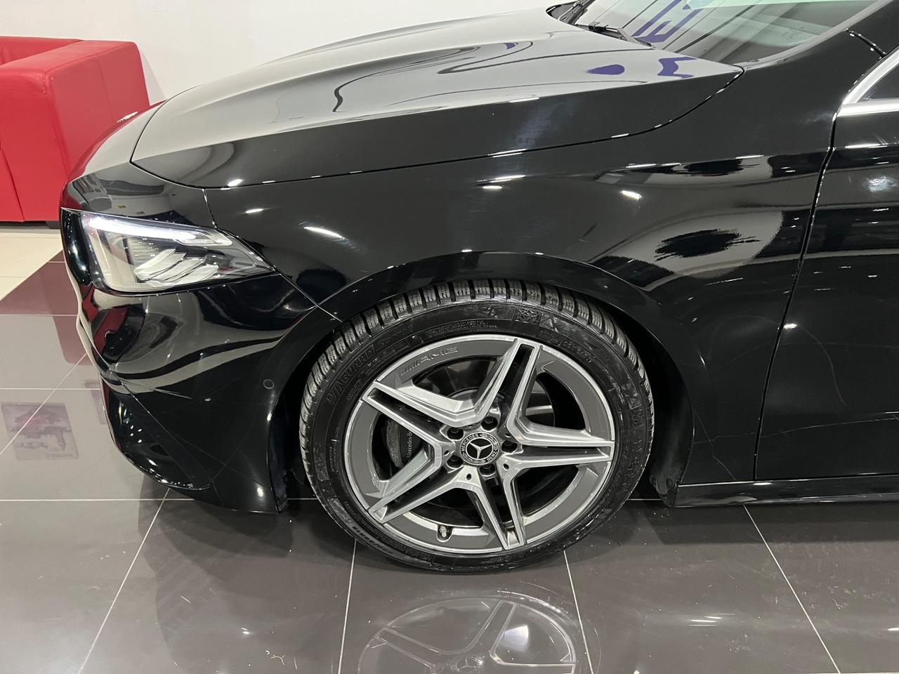 Mercedes Benz A200d Aut. AMG Line Premium 150 cv