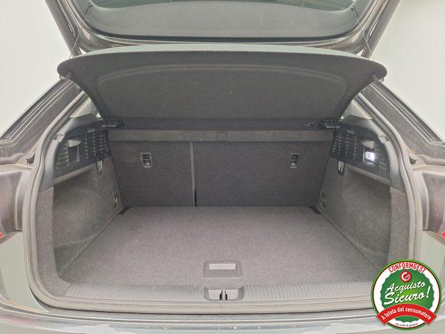 AUDI Q2 30 TDI Aut. S line Edition *TETTO