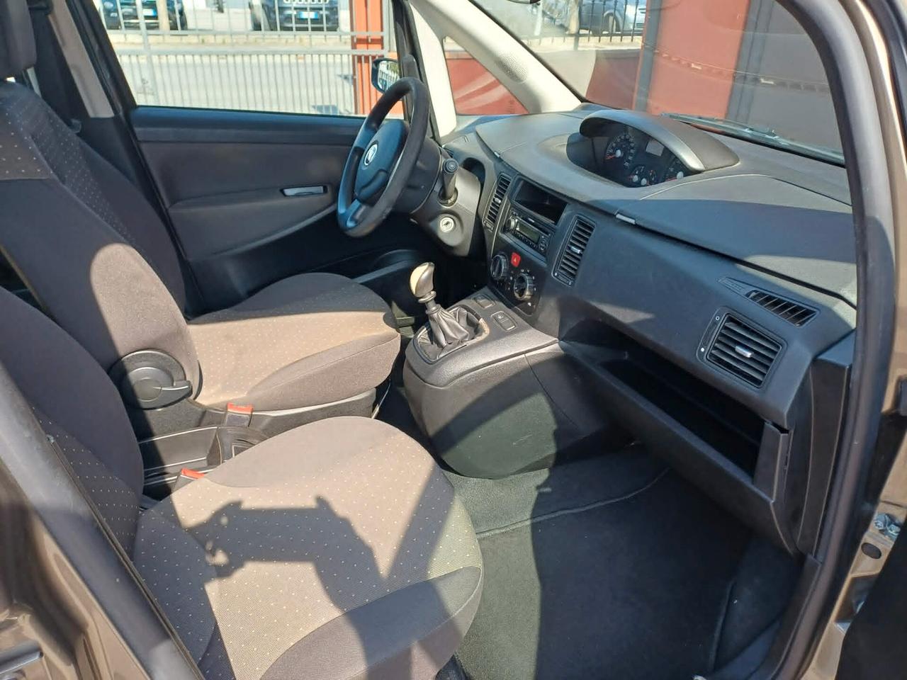 Fiat Idea 1.2 16V BlackLabel