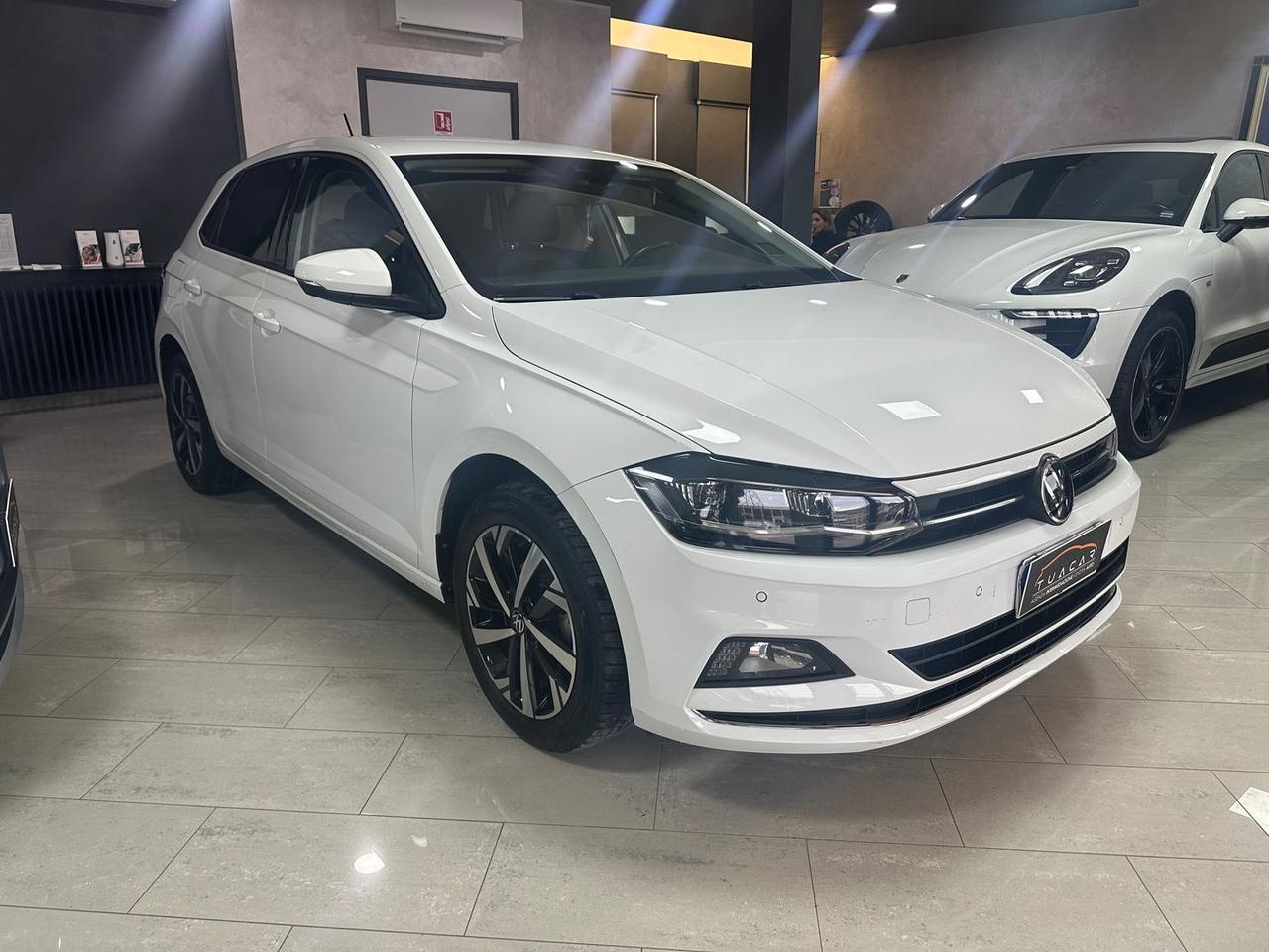 Volkswagen Polo 1.0 TGI Highline METANO KM C #8400