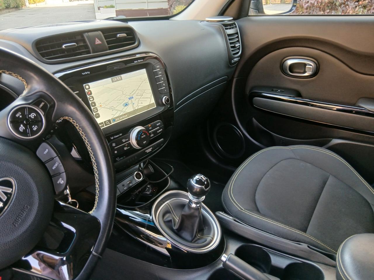 Kia Soul 1.6 CRDi You tua a € 199 mese