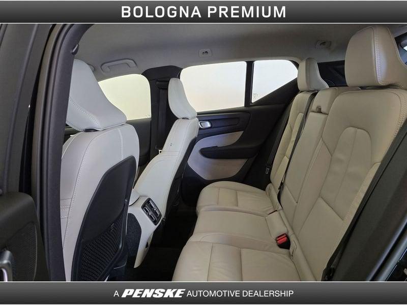 Volvo XC40 XC40 B3 automatico Core