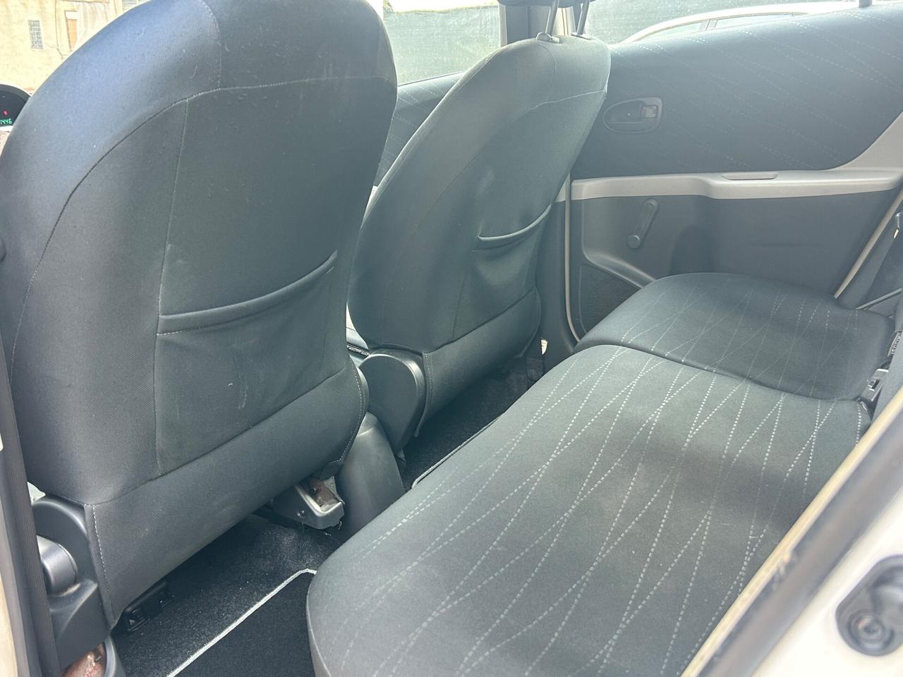 Toyota Yaris 1.0 VVT-i 5 porte