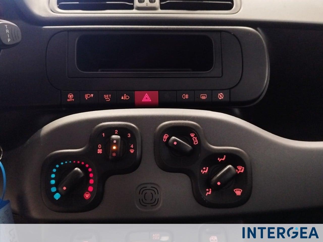 FIAT Panda van 1.0 hybrid Street 70cv 4p.ti serie 4 E6d