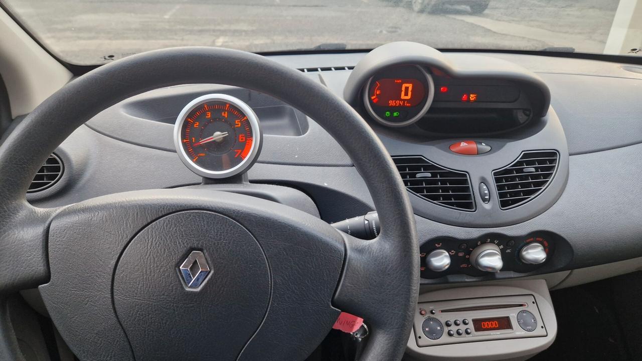 Renault Twingo 1.2 16V Initiale
