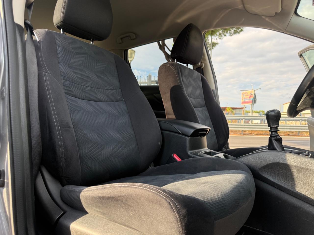 Nissan X-Trail 1.6 DCI tekna 140 mila km