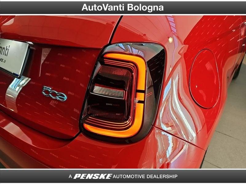 FIAT 500 500e Cabrio 42 kWh La Prima