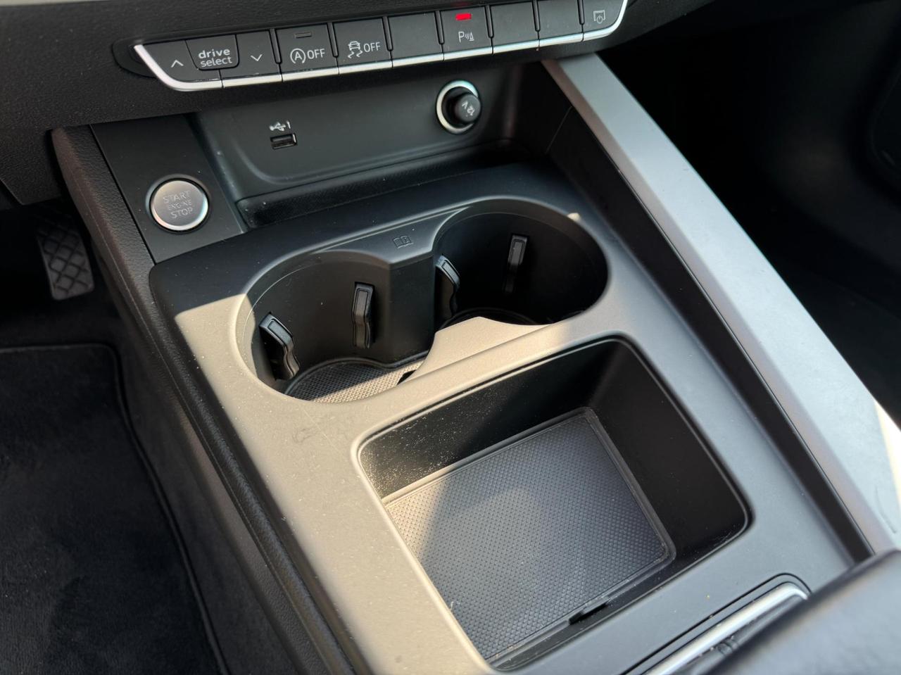 Audi A4 Avant 40 2.0 tdi mhev 204cv s-tronic