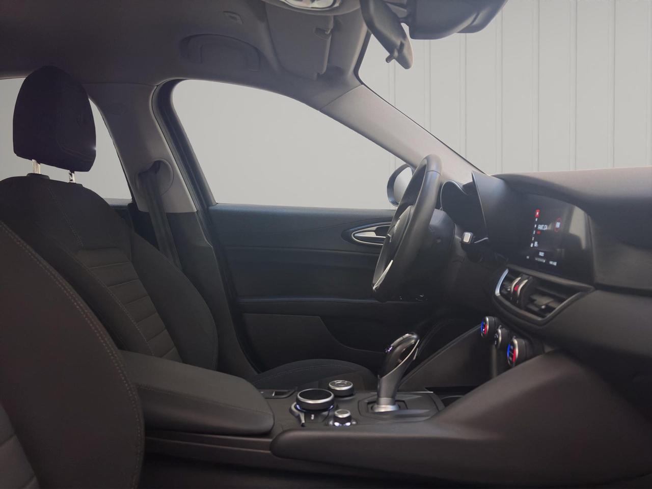 Alfa Romeo Giulia 2.2 t Giulia 150cv auto