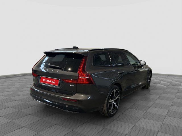 VOLVO V60 V60 B4 (d) automatico Plus Dark