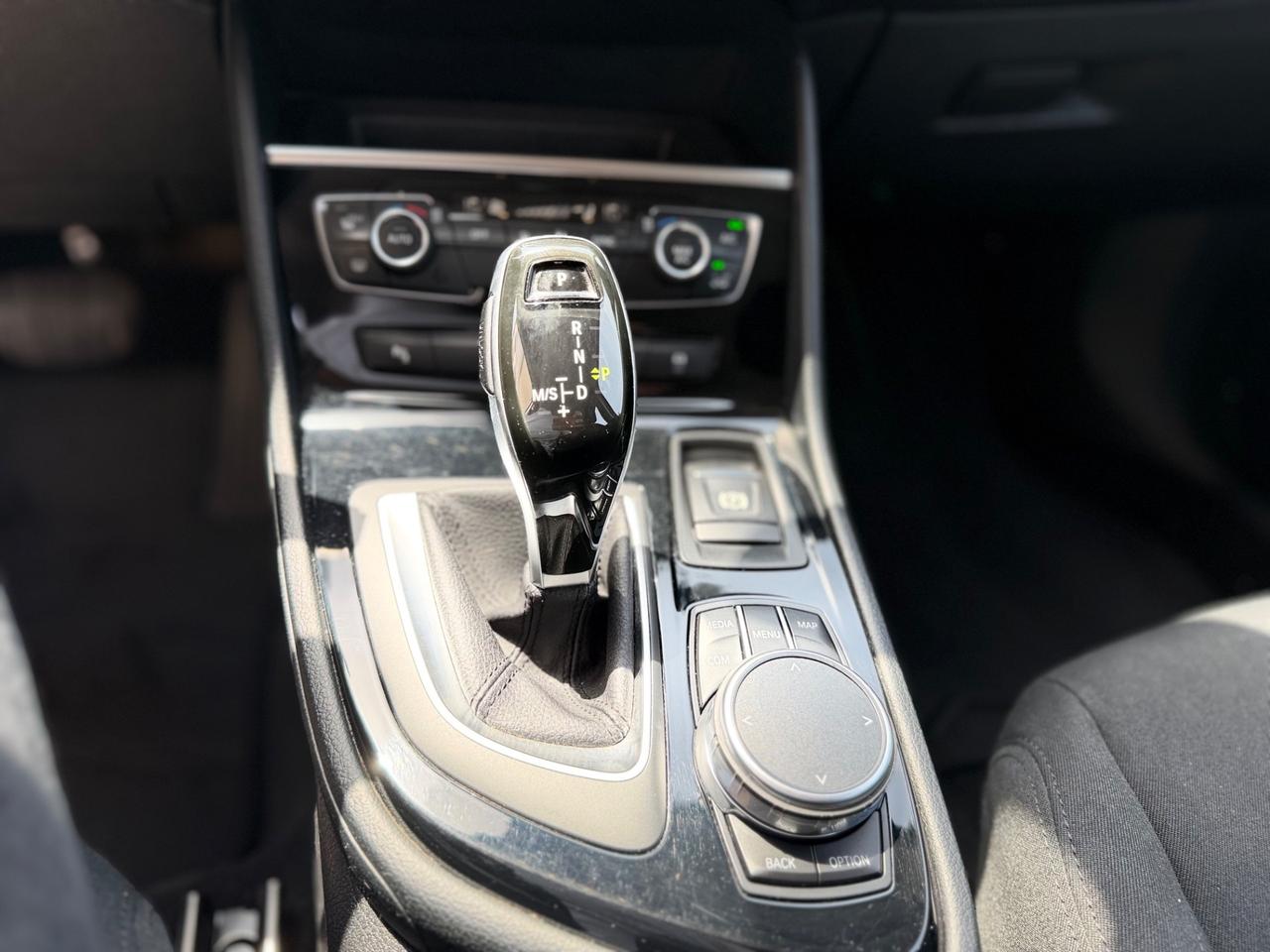 Bmw 2er Active Tourer 216d Luxury