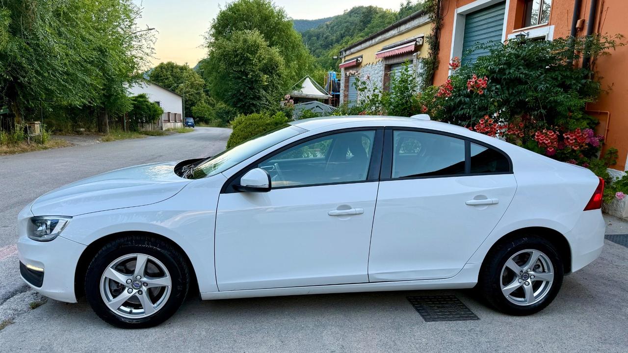 Volvo S60 D2 Business