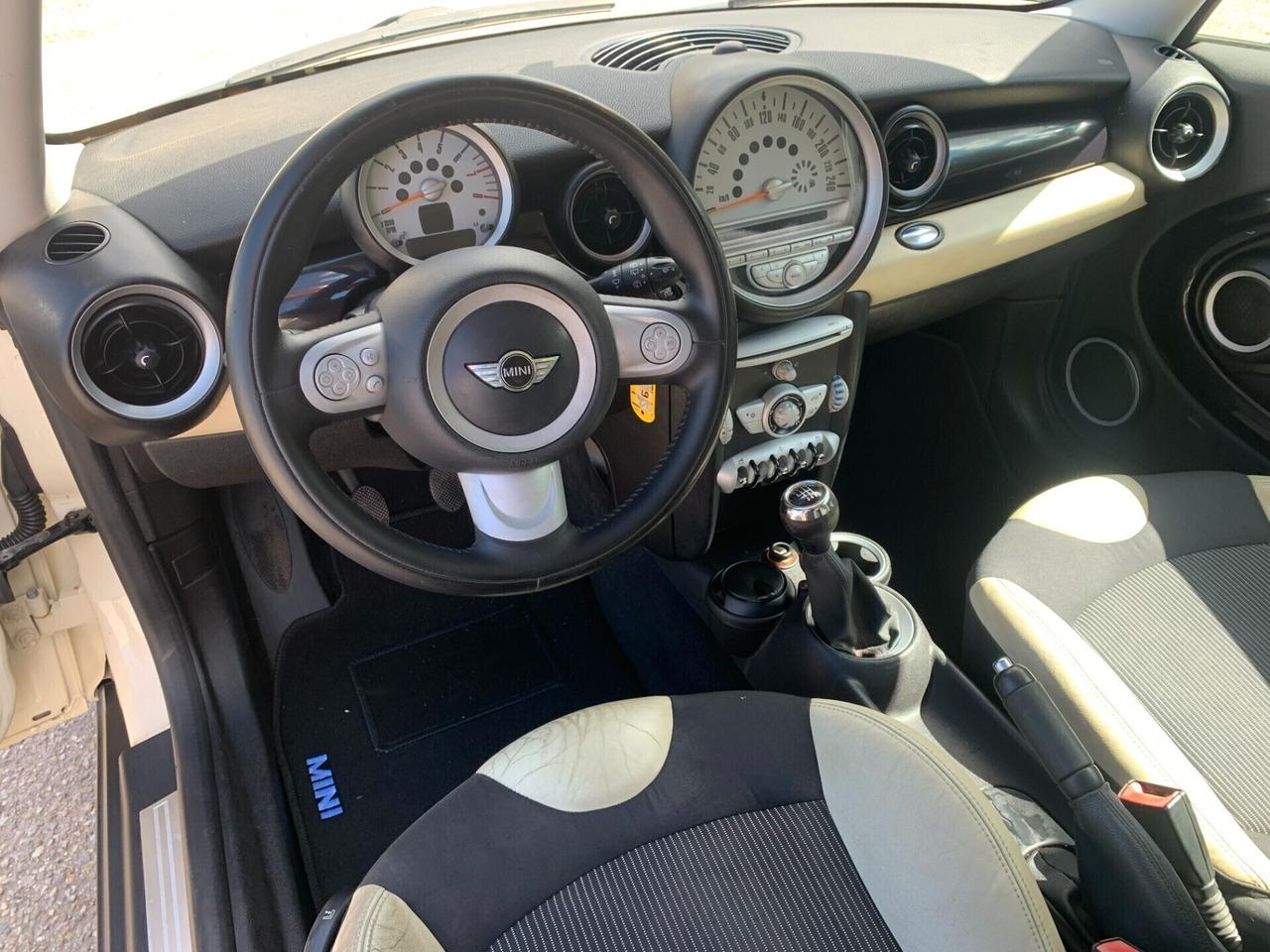 Mini Cooper 1.4 16V 95cv ok neopatentati