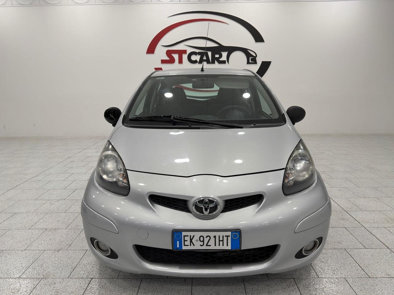 Toyota Aygo 1.0 12V VVT-i 5 porte Now