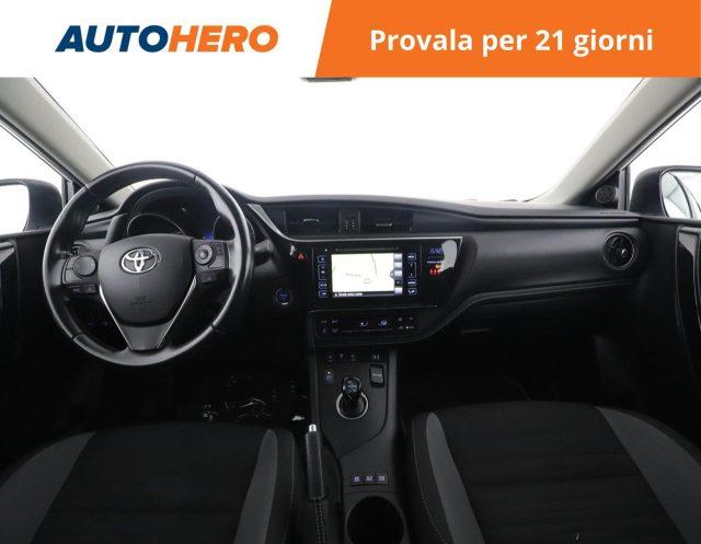 TOYOTA Auris Touring Sports 1.8 Hybrid Business