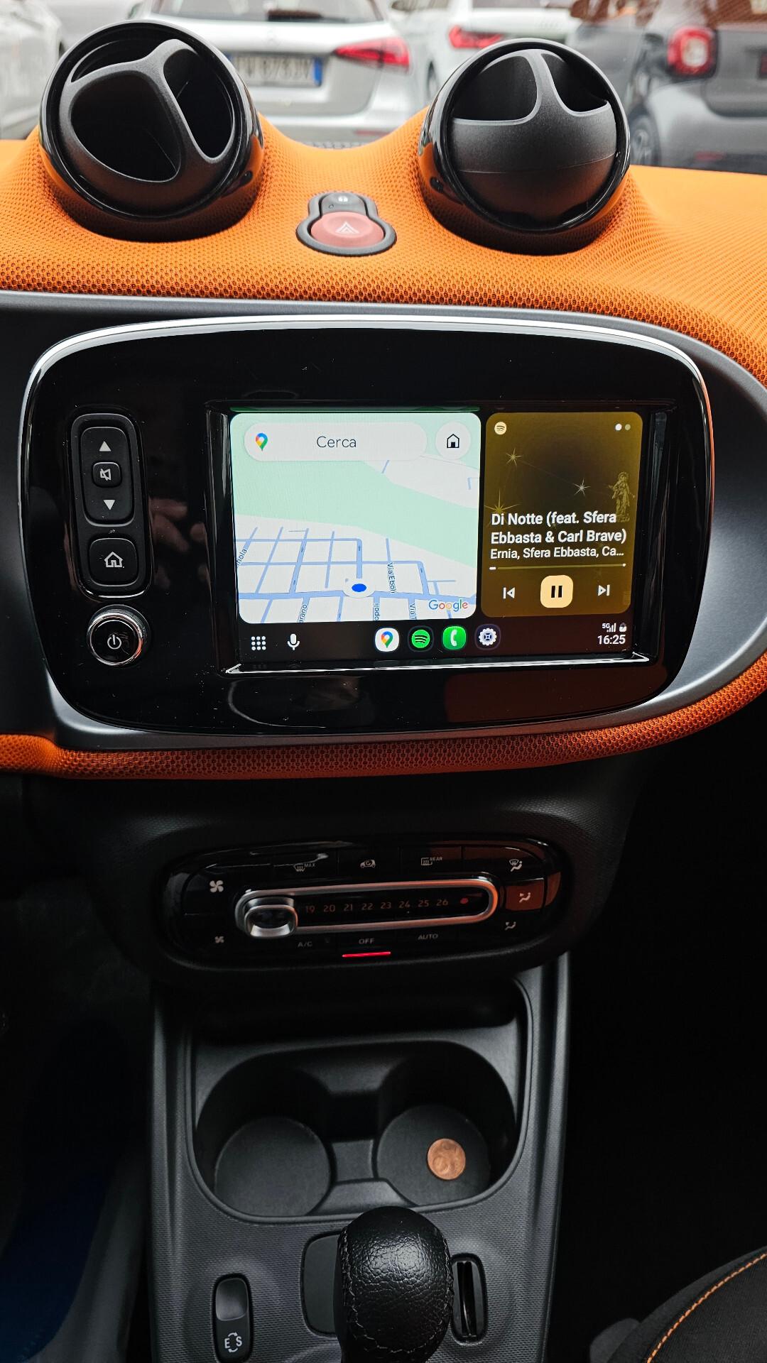 Smart ForFour 90 0.9 Turbo twinamic Passion NAV ANDROID JBL TAGL UFF LED RETROCAM