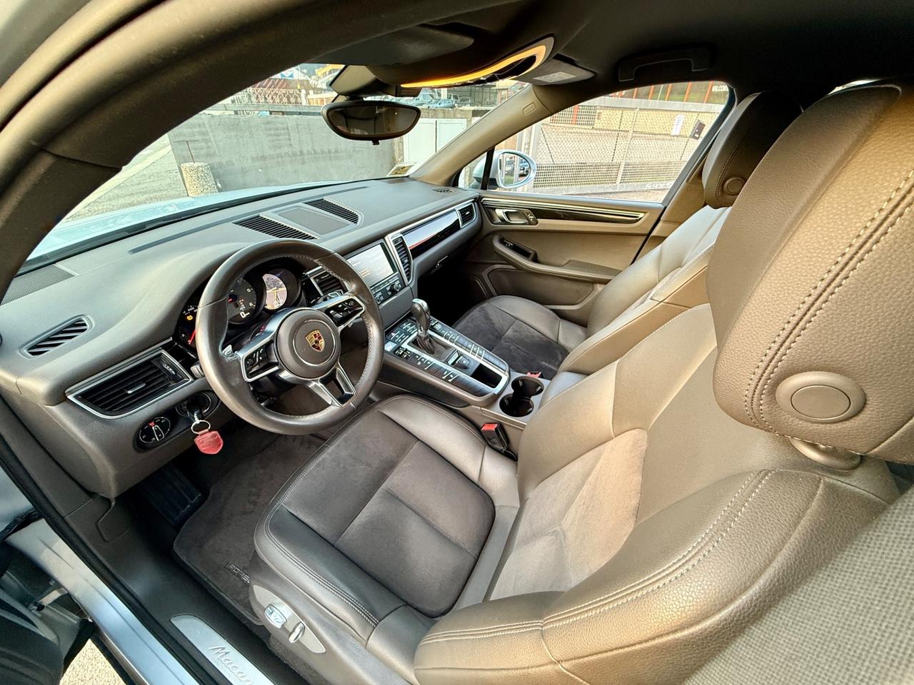 Porsche Macan 3.0 S Diesel **57’200KM** 2015 SERVICE PORSCHE