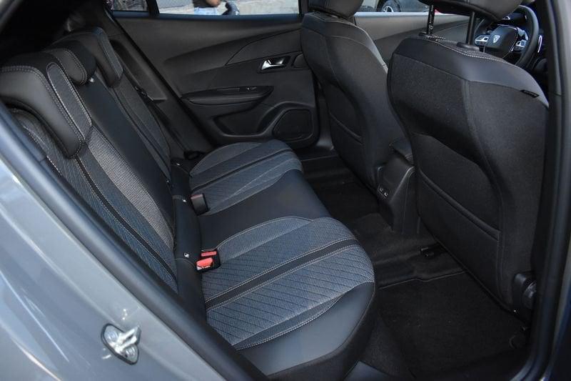 Peugeot 2008 2008 Hybrid 145 e-DCS6 Allure