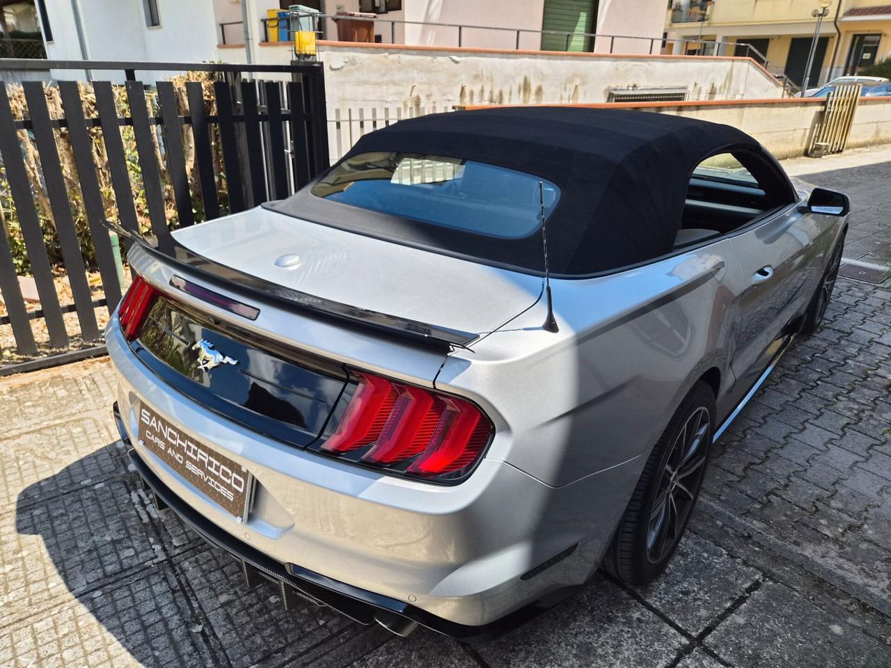 Ford Mustang CABRIO 2.3 ECOBOOST 10 MARCE SHELBY