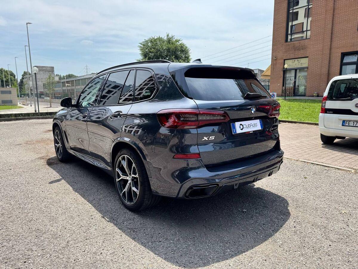 BMW X5 Xdrive30d mhev 48V Msport auto