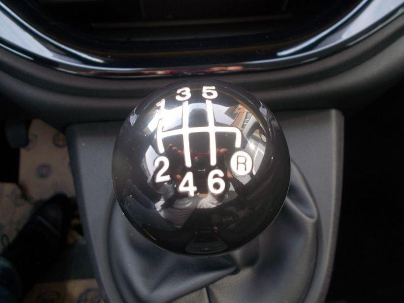 FIAT 500 Hybrid Hybrid Icon 338.7575187 MASSARI MARCO PRONTA IN SEDE