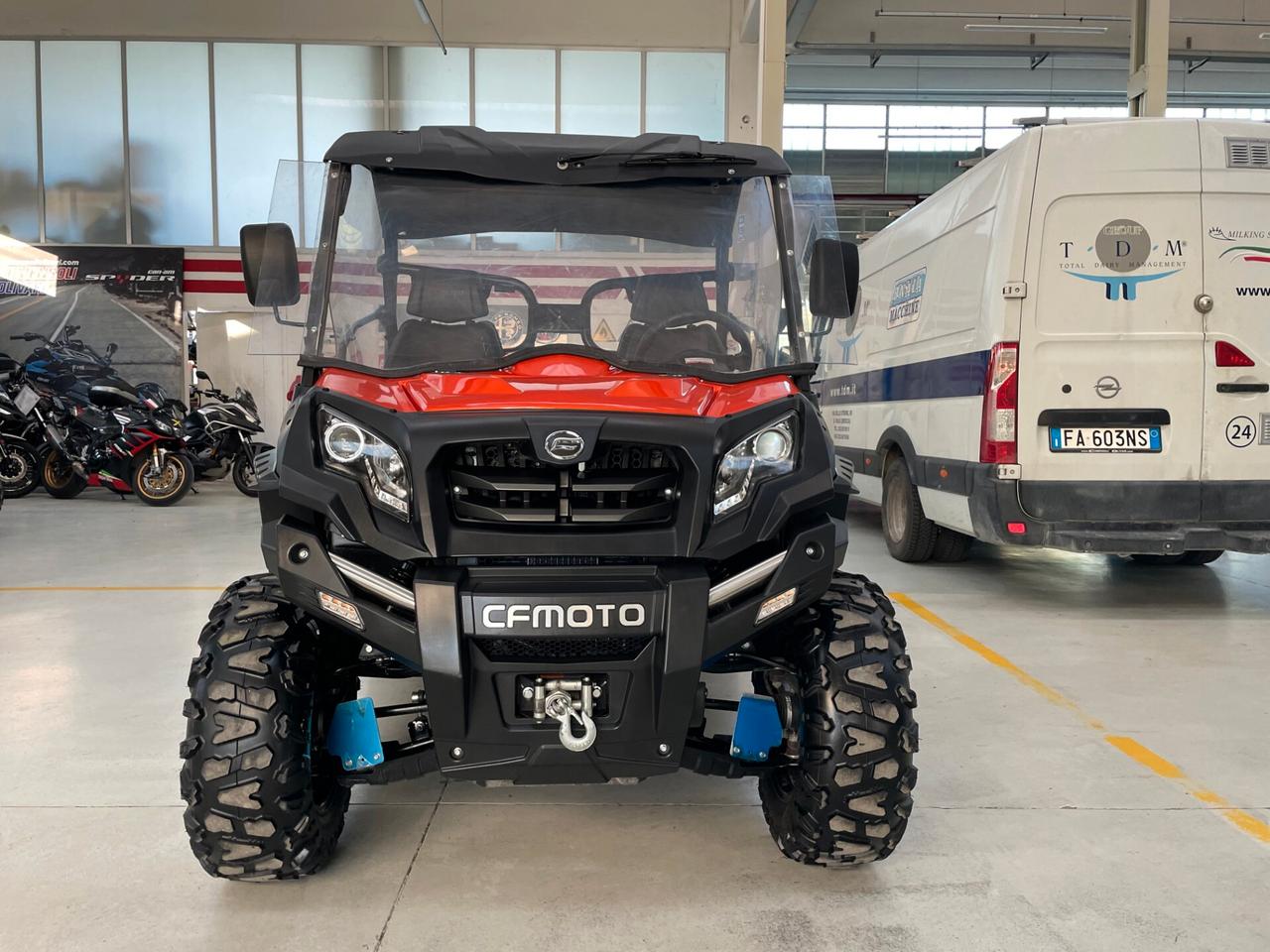 Cf Moto UForce 800 Full Optional