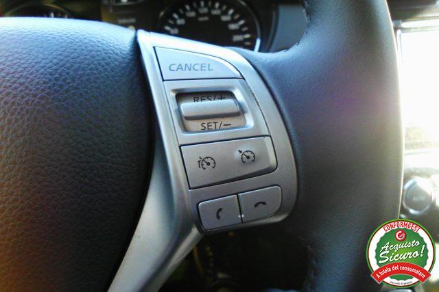 NISSAN Qashqai 1.5 dCi N-Connecta