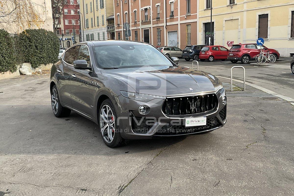 MASERATI Levante V6 Diesel 275 CV AWD Gransport