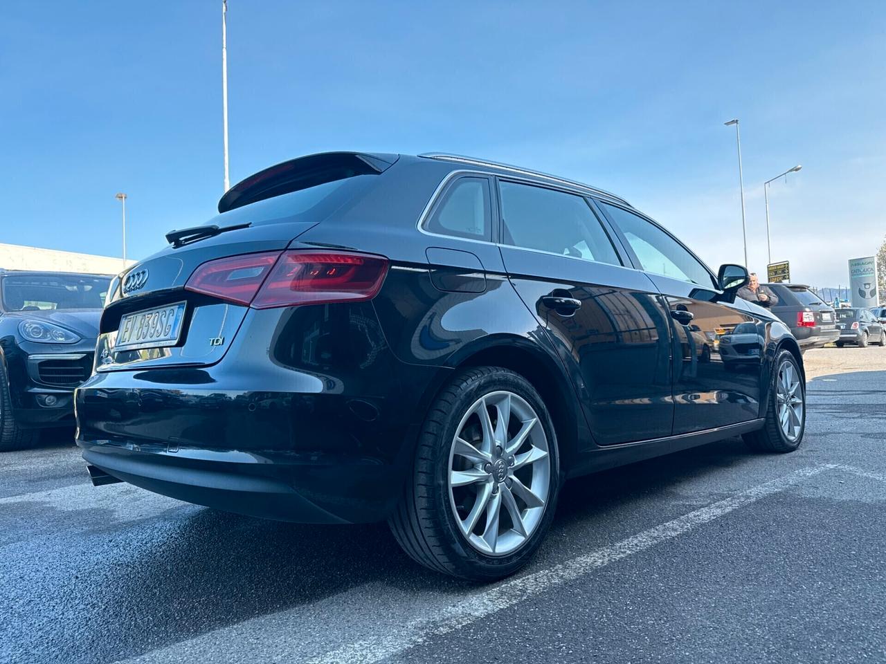 Audi A3 Sportback 1.6 tdi FARI A LED
