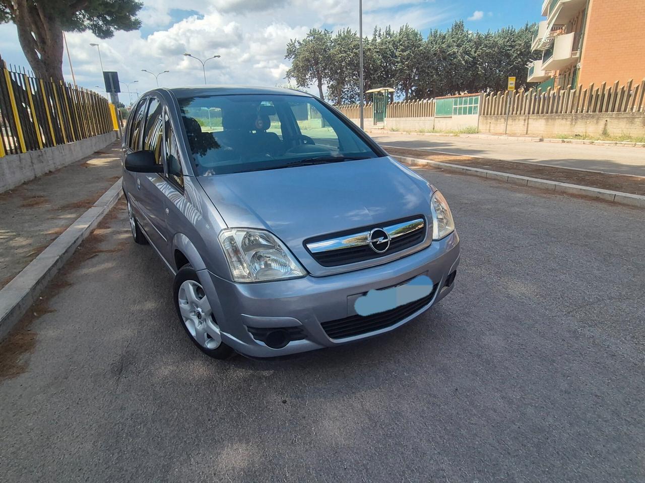 Opel Meriva 1.3 multijet 75cv gangio traino 09