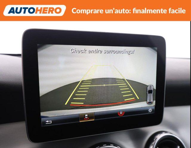 MERCEDES-BENZ GLA 200 d Automatic Premium