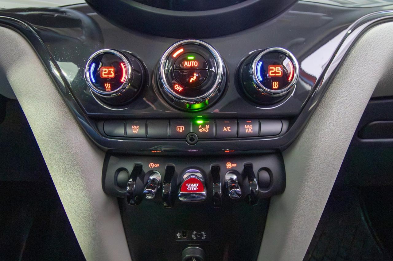 Mini Cooper D Countryman 2.0 Auto 150cv