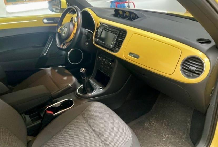 Volkswagen Maggiolino 1.2 TSI Design 105CV – Cerchi 18”, Sound Fender, Sedili Riscaldati