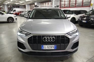 AUDI Q3 45 TFSI e S-tronic Business