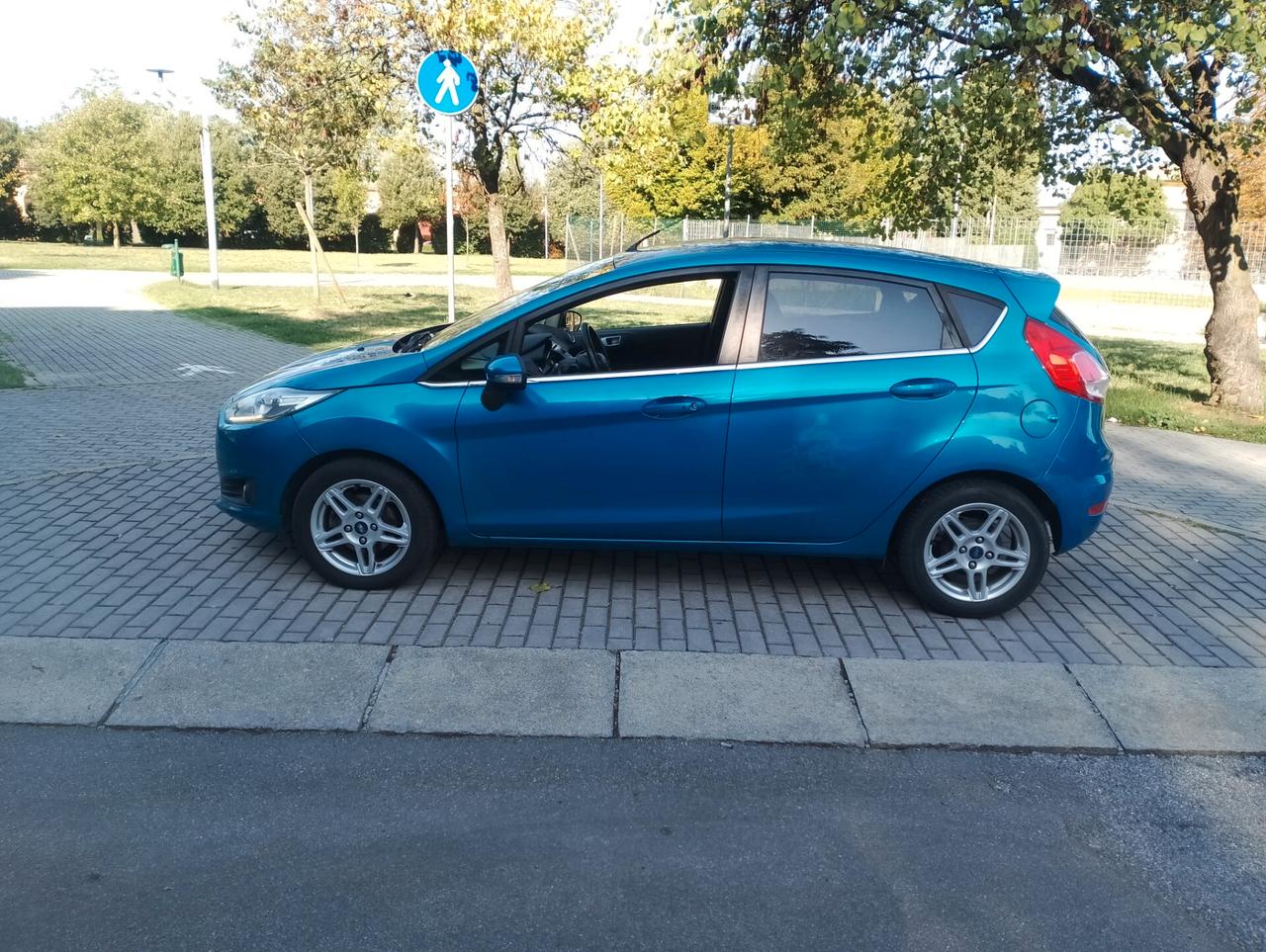 Ford Fiesta 1.0 80CV 5 porte Titanium