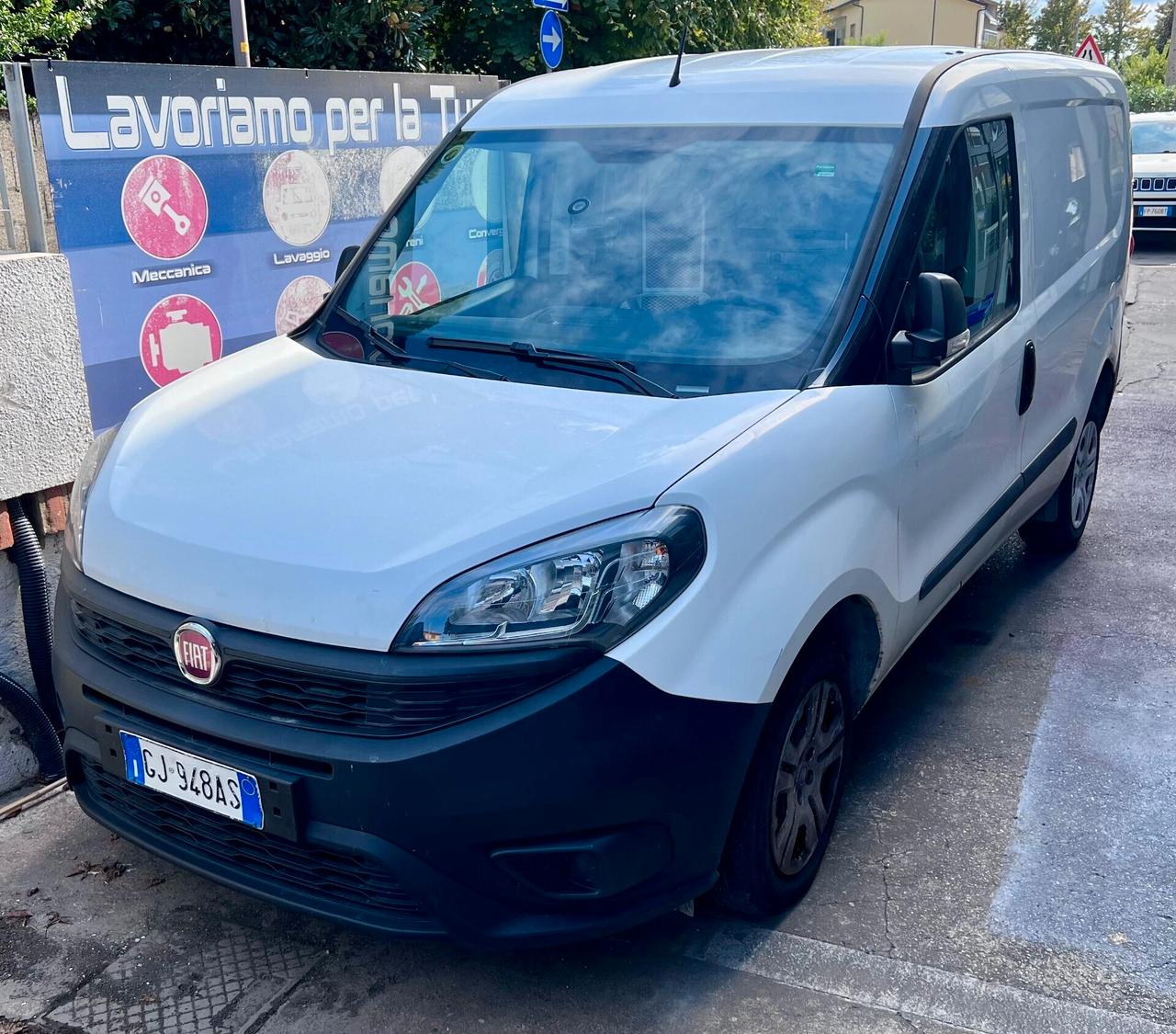 Fiat Doblo Lounge 1.6 Mjt 105 cv - da ripristinare (vedi descrizione)