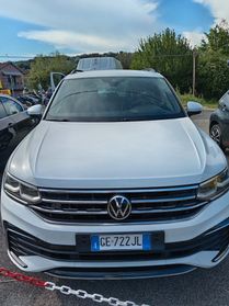 Volkswagen Tiguan 1.5 TSI 150 CV DSG ACT R-Line