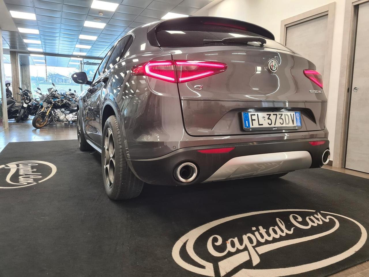 Alfa Romeo Stelvio 2.2 Turbodiesel 210 CV AT8 Q4 Super