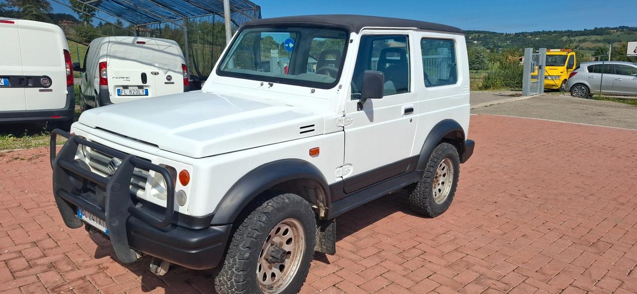 Suzuki Samurai 1.9 diesel cat Berlina De Luxe
