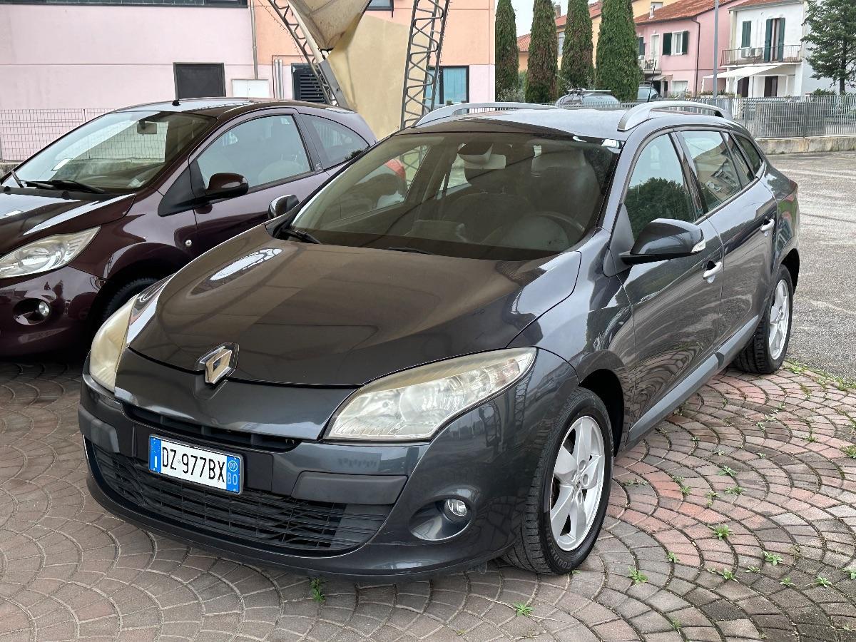 RENAULT - Mégane SporTour - 1.5 dCi 110CV EDC SporTour Dynam.