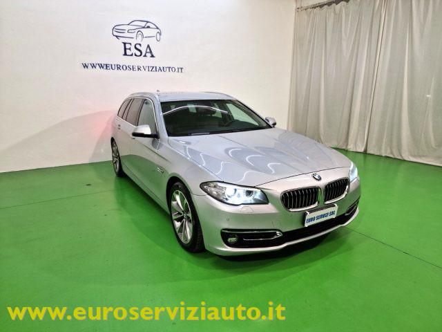 BMW 530 d xDrive 249CV Touring Luxury