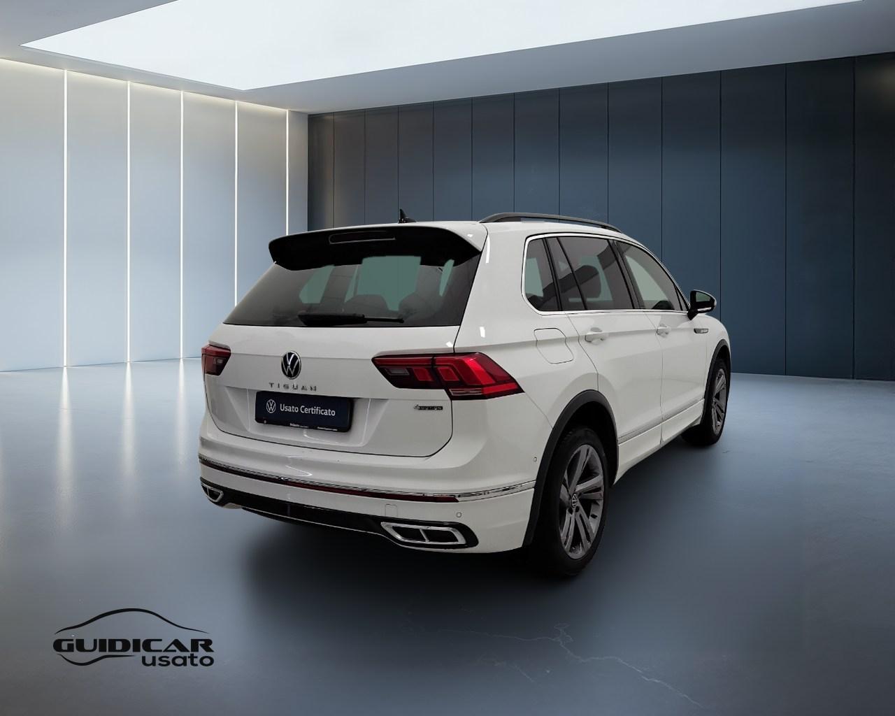 VOLKSWAGEN Tiguan II 2021 - Tiguan 2.0 tdi R-Line 4motion 150cv dsg