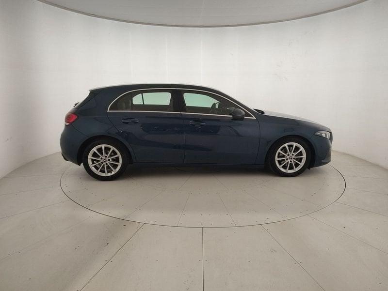 Mercedes-Benz Classe A A 200 d Sport auto