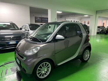 Smart ForTwo 1000 52 kW coupé passion