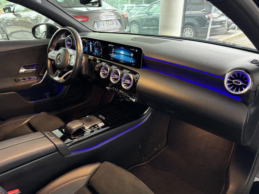 MERCEDES-BENZ A 180 d Automatic Premium AMG