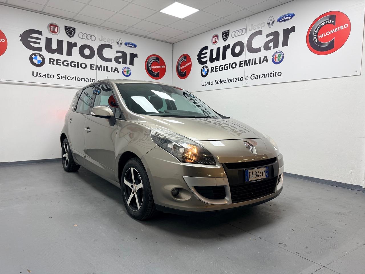Renault Scenic X-Mod 1.5 dCi 110CV Luxe 01/2010 euro 5 NEOPATENTATI