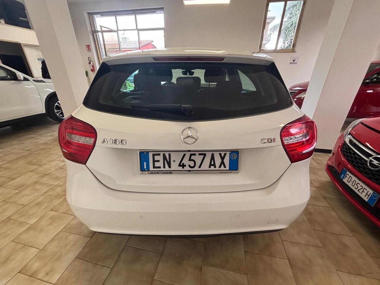 MERCEDES CLASSE A ANNO 2012 DS 1.5 ADATTA NEOPATENTATI KM 229 MILA