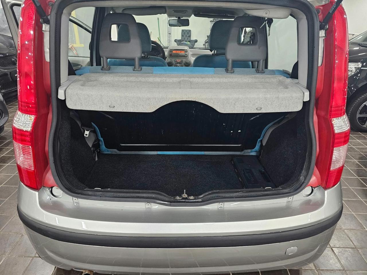 NUOVA FIAT PANDA EMOTION 1.2 BENZ 60CV - AUTO COME NUOVA